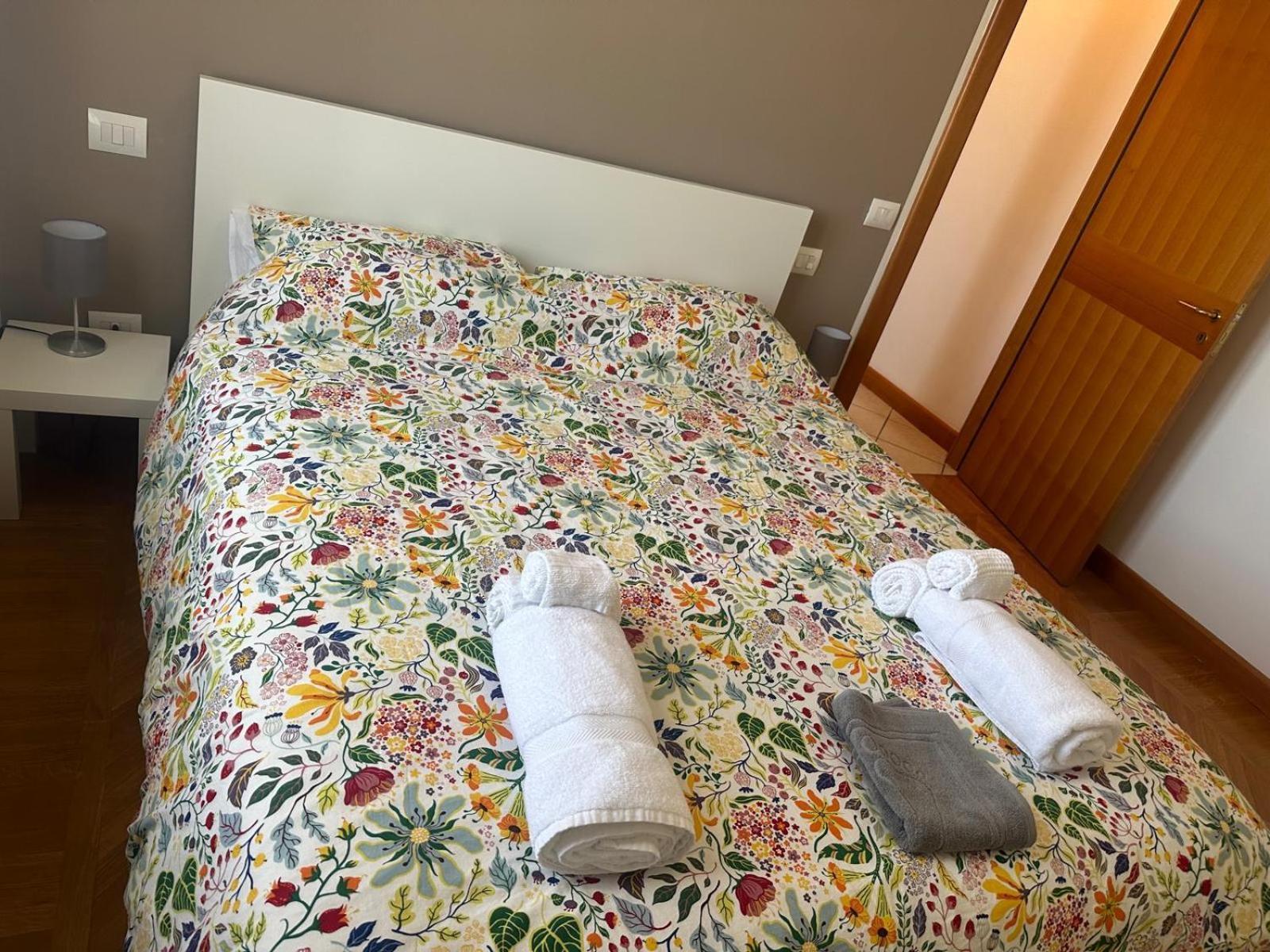 בולוניה Nicholas B&B City Center- Apartment מראה חיצוני תמונה